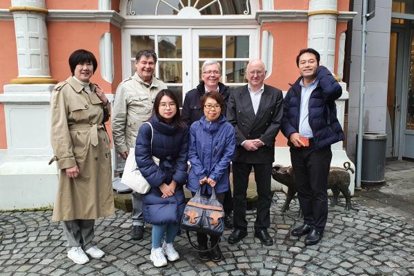 Besuch Japanische Wissenschaftlergruppe